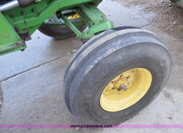 image for item K7589 1973 John Deere 4230 tractor