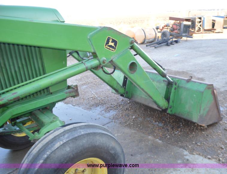 image for item K7589 1973 John Deere 4230 tractor