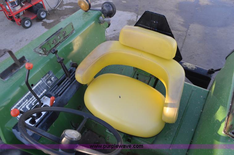 image for item K7589 1973 John Deere 4230 tractor