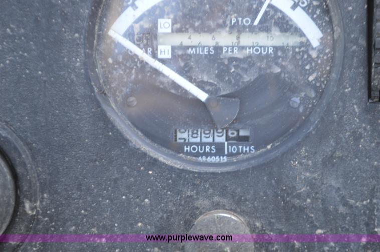 image for item K7589 1973 John Deere 4230 tractor