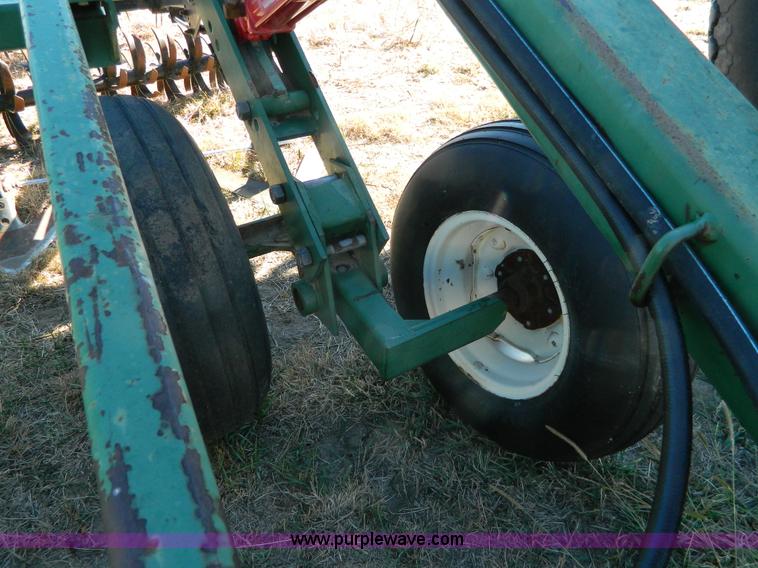 image for item K8239 Baker 5200 field cultivator