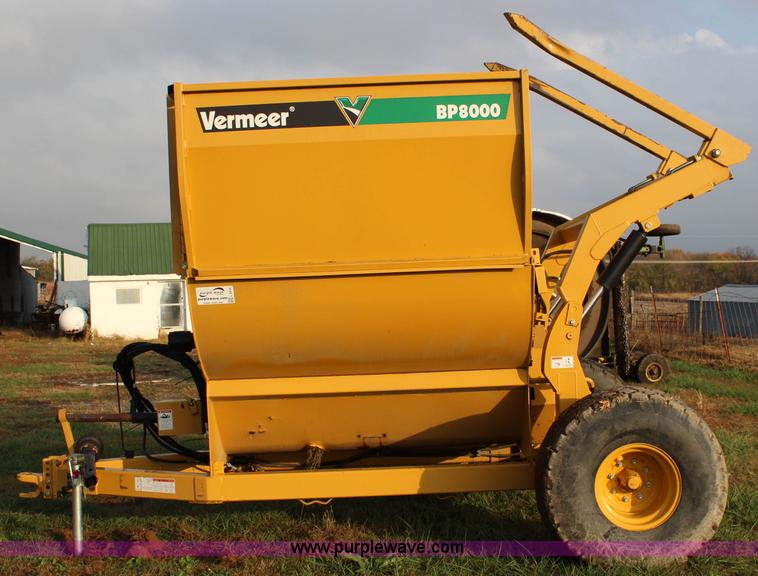 image for item L2416 2008 Vermeer BP8000 bale processor