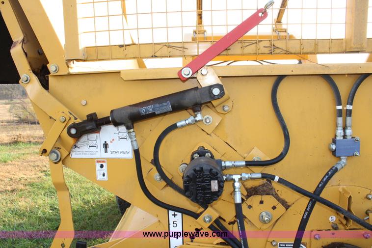 image for item L2416 2008 Vermeer BP8000 bale processor