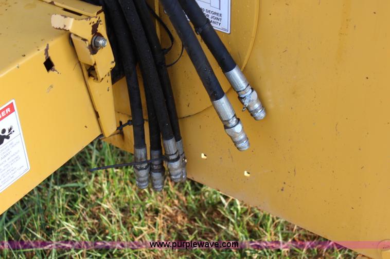 image for item L2416 2008 Vermeer BP8000 bale processor