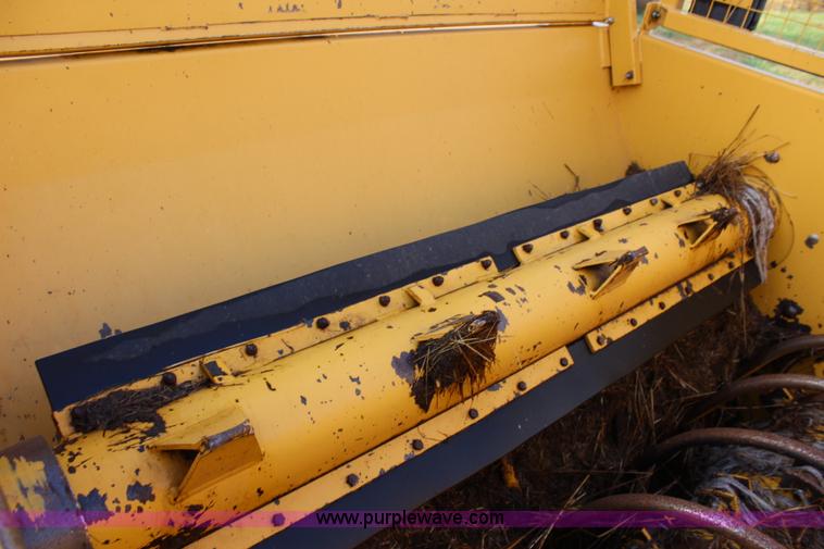 image for item L2416 2008 Vermeer BP8000 bale processor