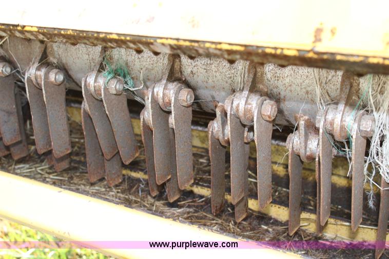 image for item L2416 2008 Vermeer BP8000 bale processor