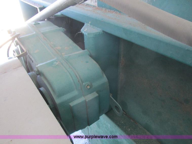 image for item L4116 Doyle upright fertilizer mixer and conveyor