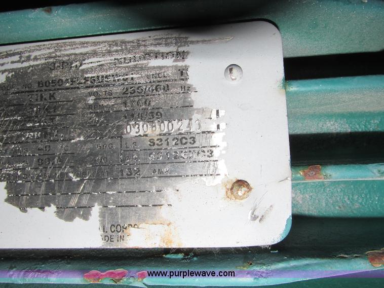 image for item L4116 Doyle upright fertilizer mixer and conveyor