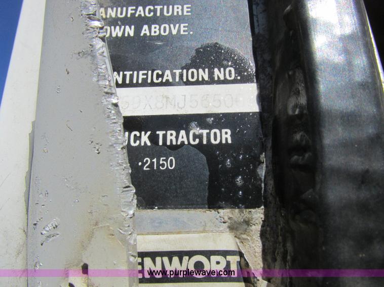 image for item L4119 1991 Kenworth T800 tender truck