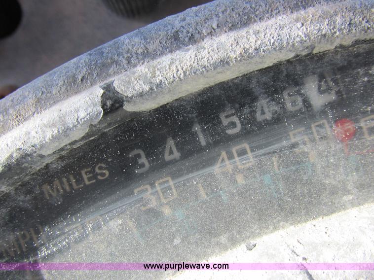 image for item L4119 1991 Kenworth T800 tender truck