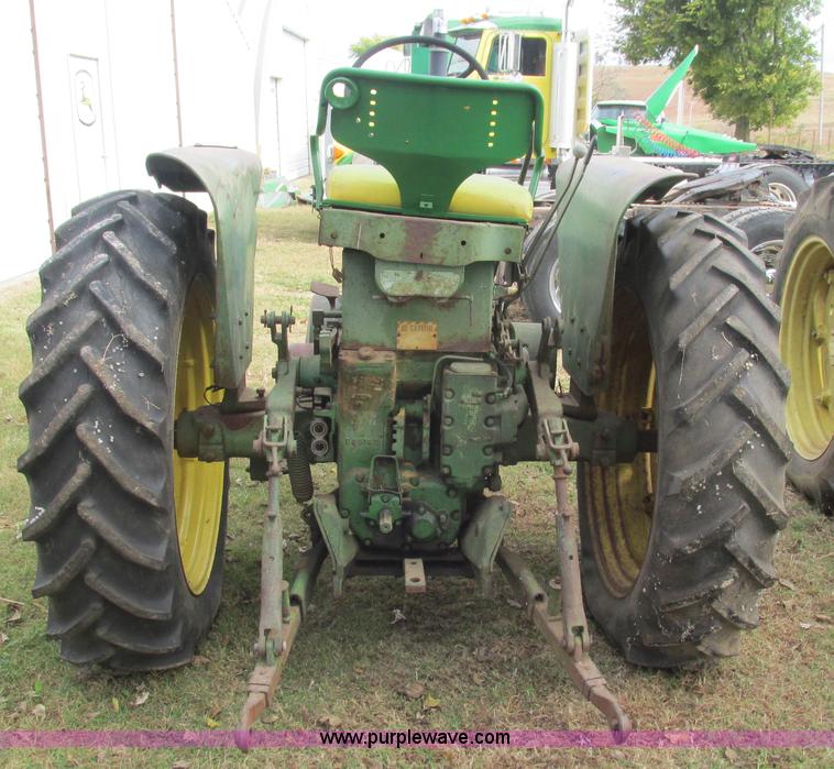 image for item L5312 John Deere 530 tractor