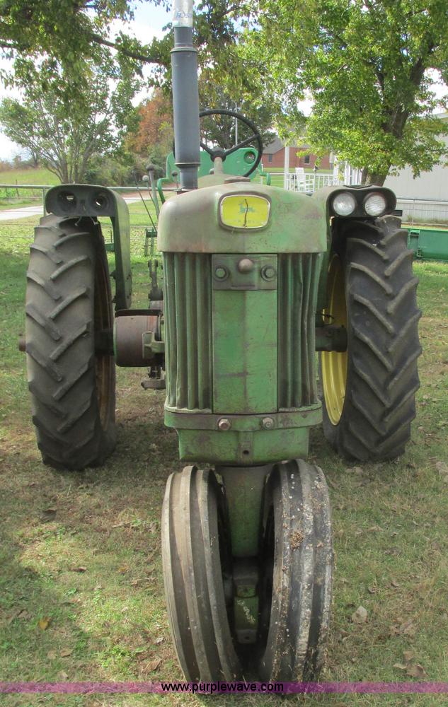 image for item L5312 John Deere 530 tractor