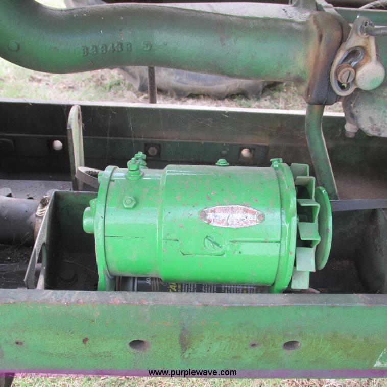 image for item L5312 John Deere 530 tractor