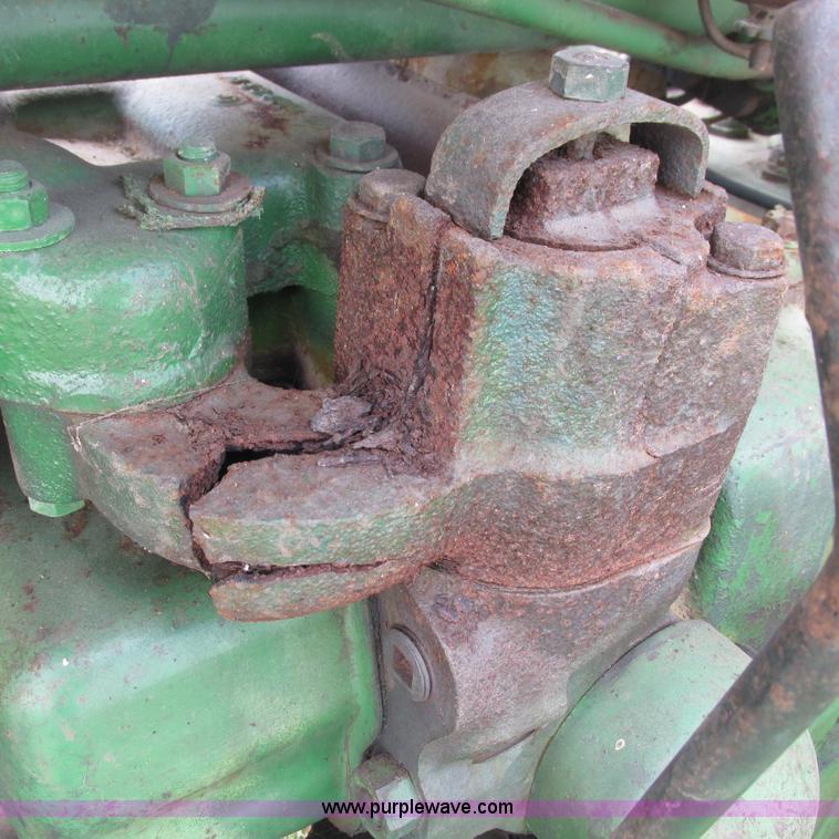 image for item L5312 John Deere 530 tractor
