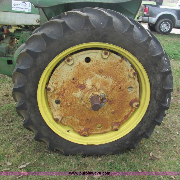 image for item L5312 John Deere 530 tractor