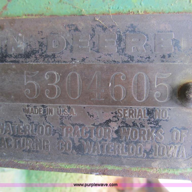 image for item L5312 John Deere 530 tractor