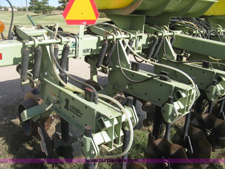 image for item L6435 2004 Orthman 1tRipr 836-011 strip tiller