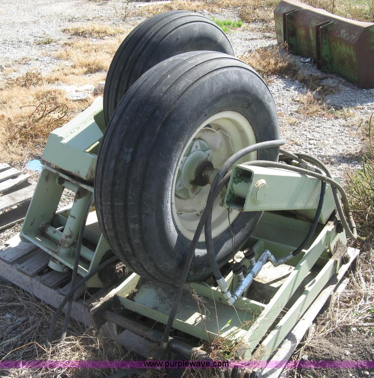 image for item L6435 2004 Orthman 1tRipr 836-011 strip tiller