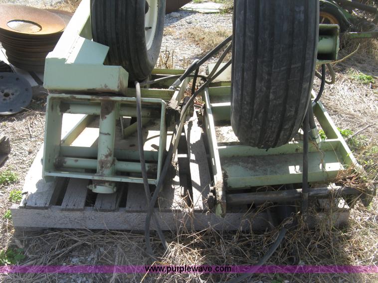 image for item L6435 2004 Orthman 1tRipr 836-011 strip tiller