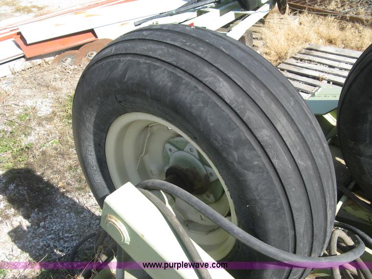 image for item L6435 2004 Orthman 1tRipr 836-011 strip tiller