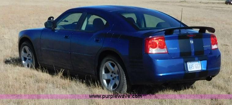 image for item AW9439 2009 Dodge Charger SE with police package