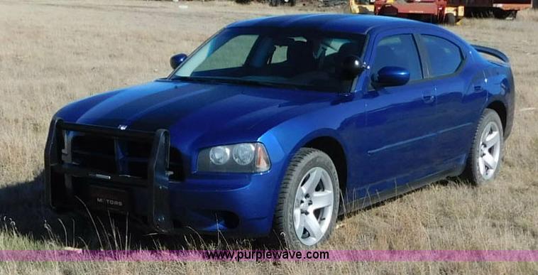 image for item AW9439 2009 Dodge Charger SE with police package