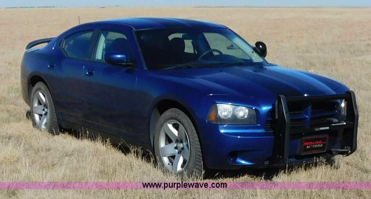 image for item AW9439 2009 Dodge Charger SE with police package