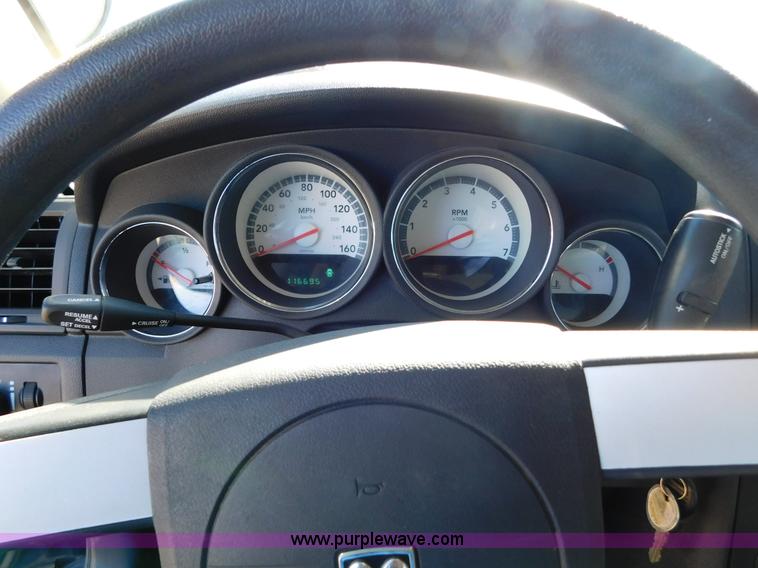 image for item AW9439 2009 Dodge Charger SE with police package