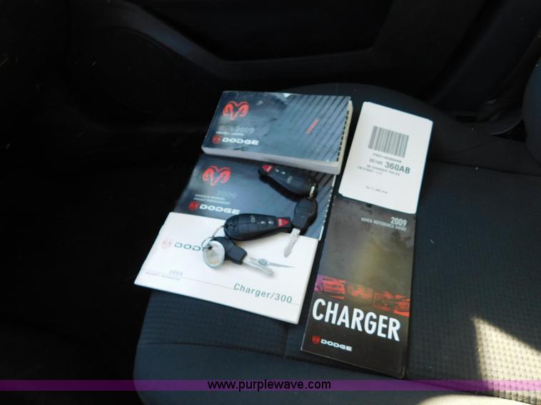 image for item AW9439 2009 Dodge Charger SE with police package