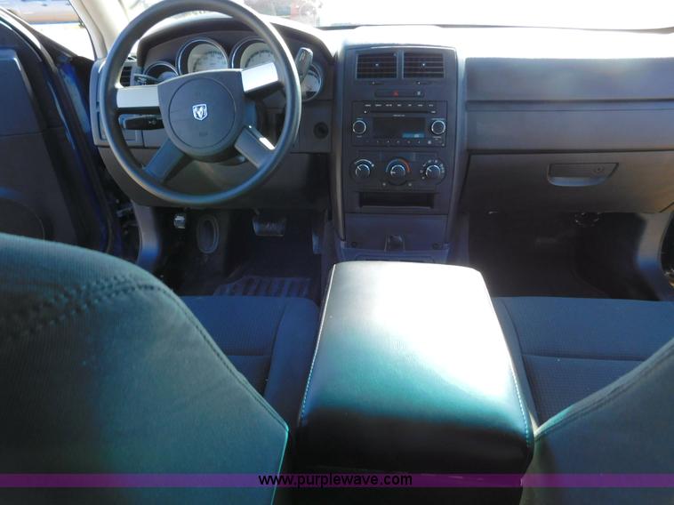 image for item AW9439 2009 Dodge Charger SE with police package