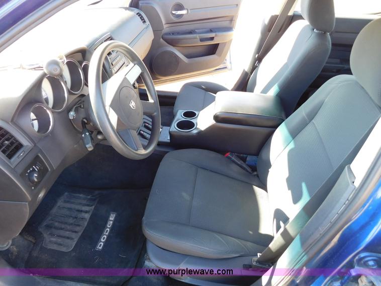 image for item AW9439 2009 Dodge Charger SE with police package