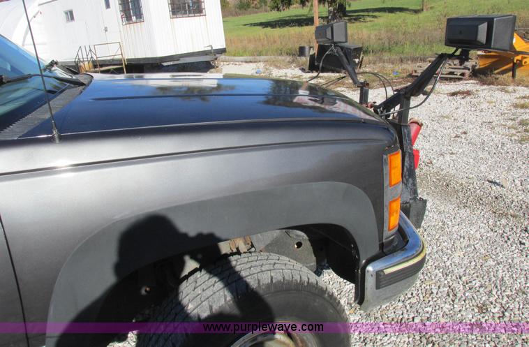 image for item AW9624 1991 Chevrolet 2500 pickup truck