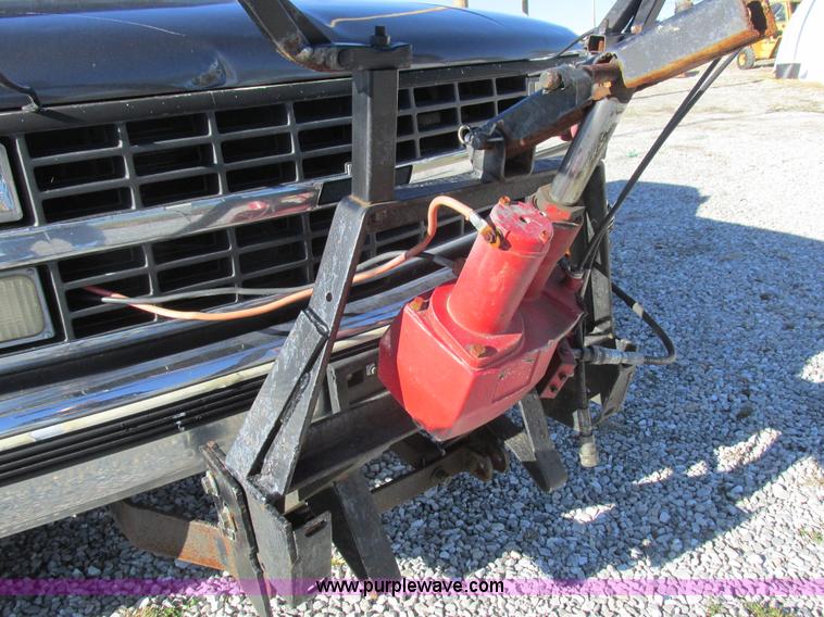 image for item AW9624 1991 Chevrolet 2500 pickup truck