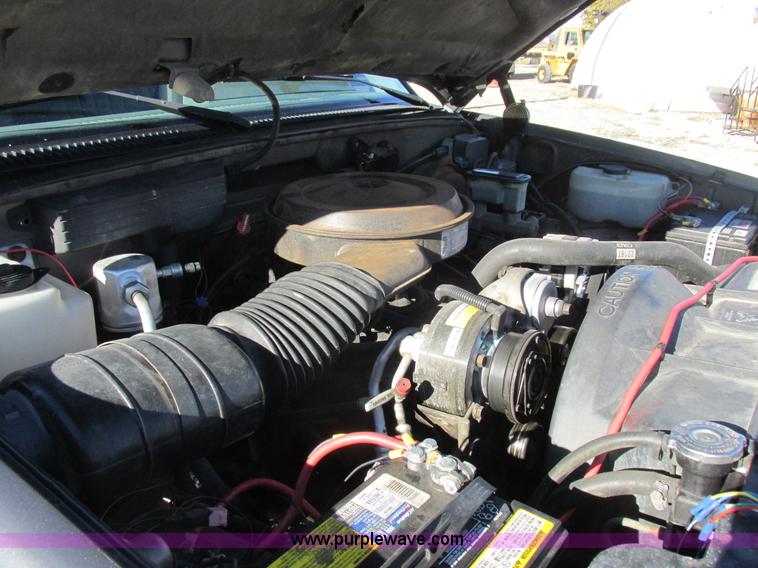 image for item AW9624 1991 Chevrolet 2500 pickup truck