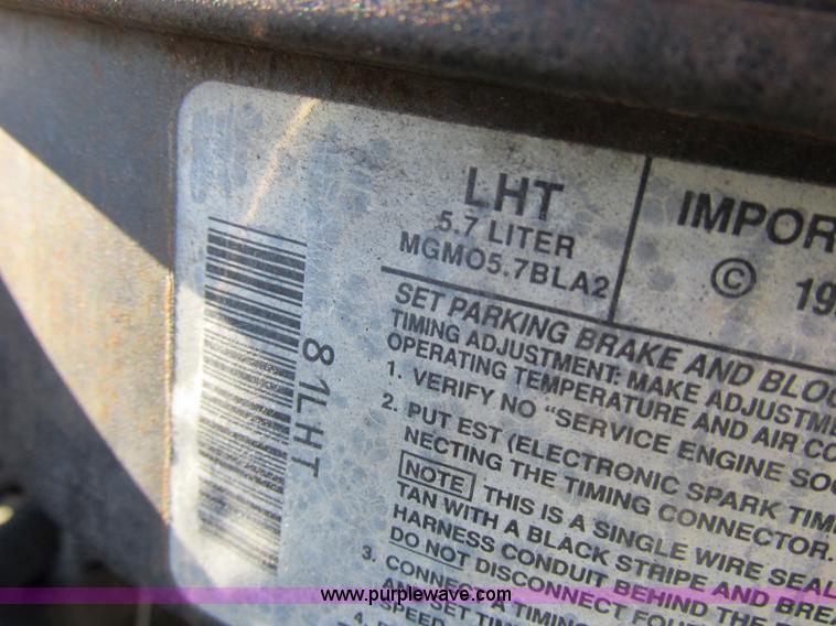 image for item AW9624 1991 Chevrolet 2500 pickup truck