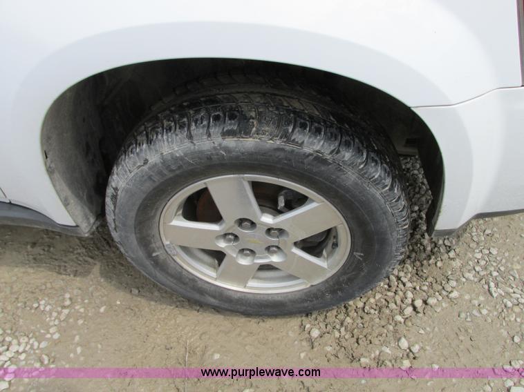 image for item B2991 2009 Chevrolet Equinox LS SUV