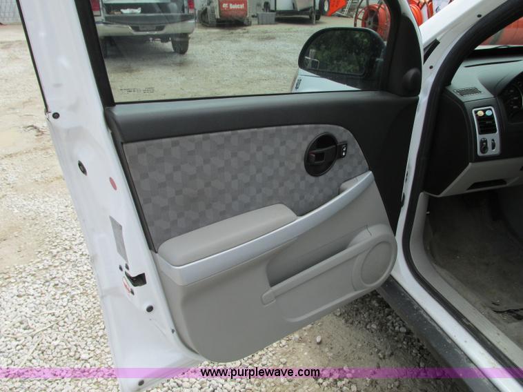 image for item B2991 2009 Chevrolet Equinox LS SUV