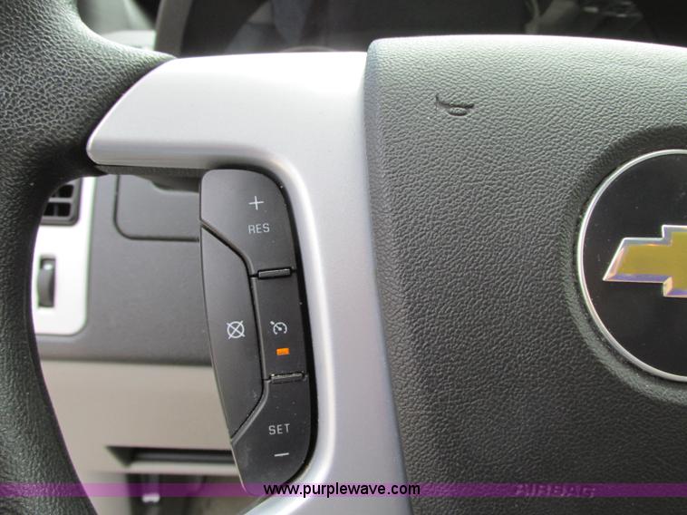 image for item B2991 2009 Chevrolet Equinox LS SUV