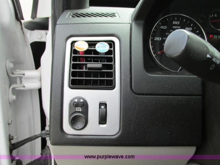 image for item B2991 2009 Chevrolet Equinox LS SUV