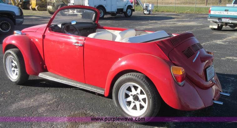 image for item BB9056 1974 Volkswagen Super Beetle