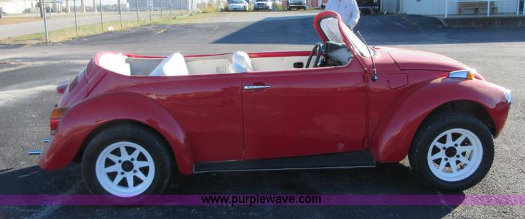 image for item BB9056 1974 Volkswagen Super Beetle