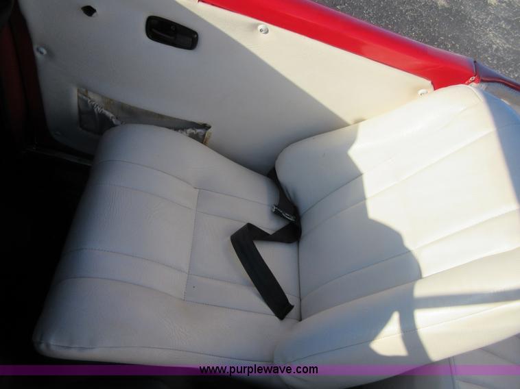 image for item BB9056 1974 Volkswagen Super Beetle