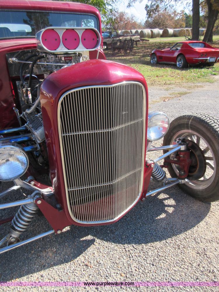 image for item BB9064 1932 Ford