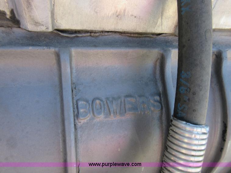 image for item BB9064 1932 Ford