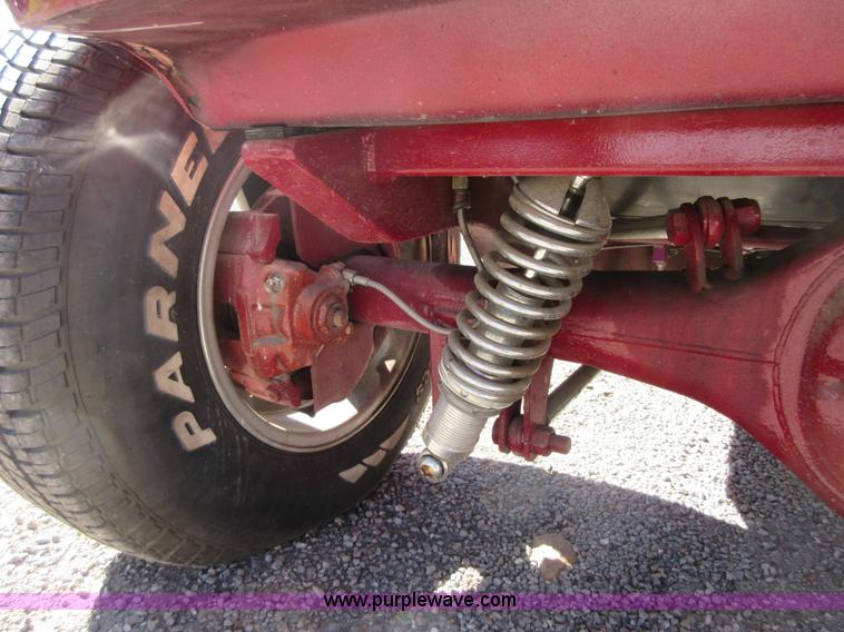 image for item BB9064 1932 Ford