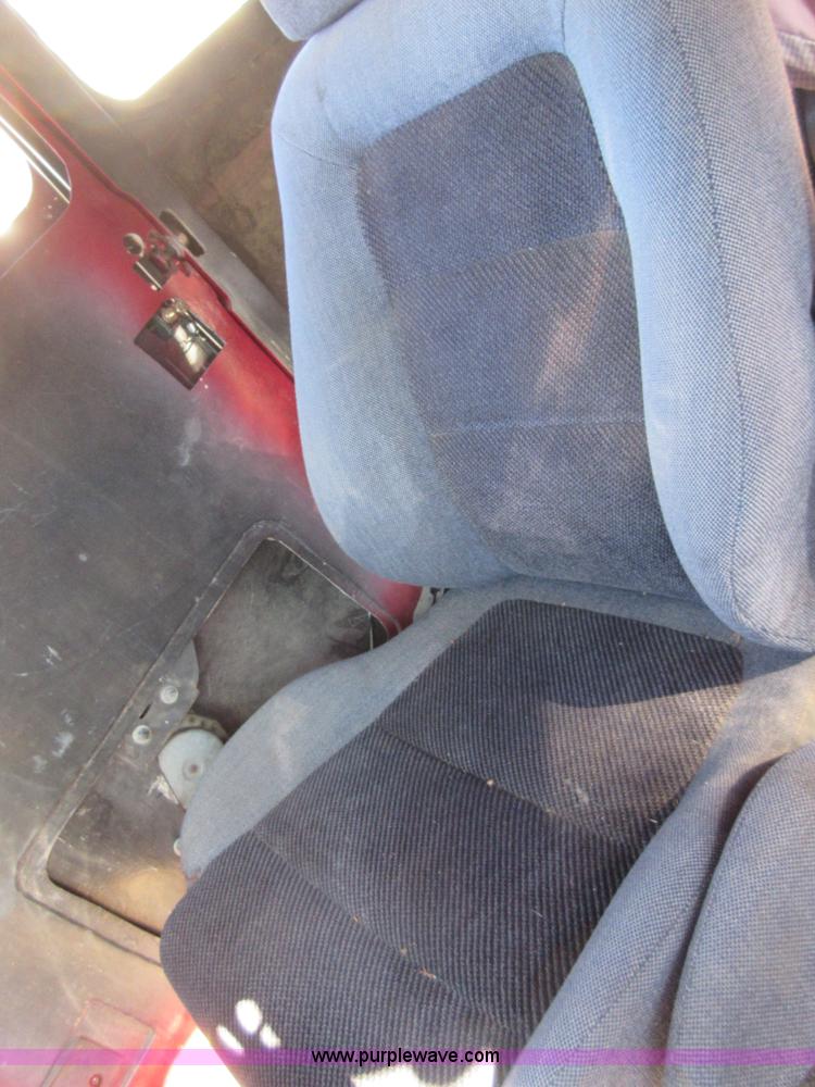 image for item BB9064 1932 Ford