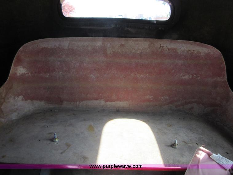 image for item BB9064 1932 Ford