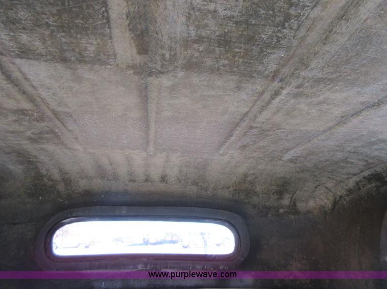 image for item BB9064 1932 Ford