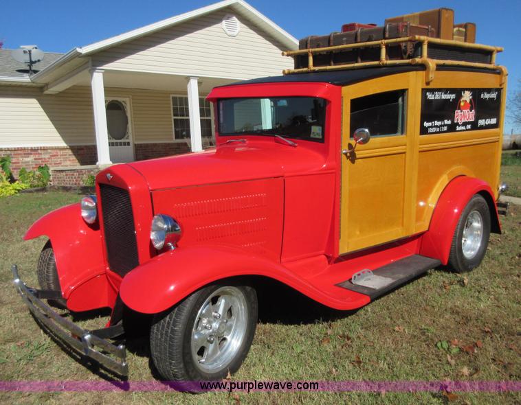 image for item BB9071 1930 Ford Woody