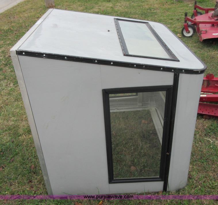 image for item BB9080 Club Car bed louver